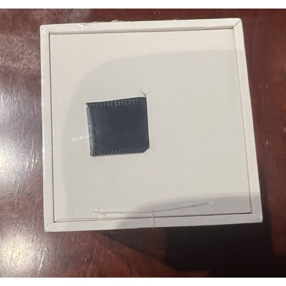 *NEW SEALED* Lorde & Belle Regen Pen, MSRP  $299.00 - Picture 3 of 4